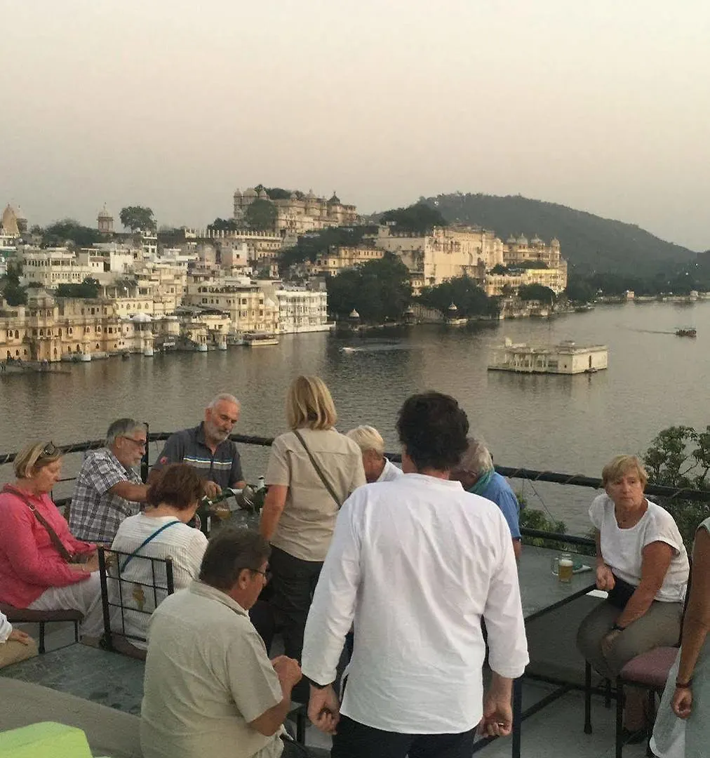 **  Hotel Hanuman Ghat On Lake Pichola 烏代浦 印度
